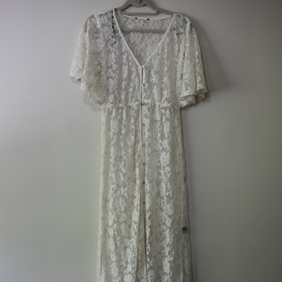 Forever 21 Dresses & Skirts - F21 Lace Dress | Small